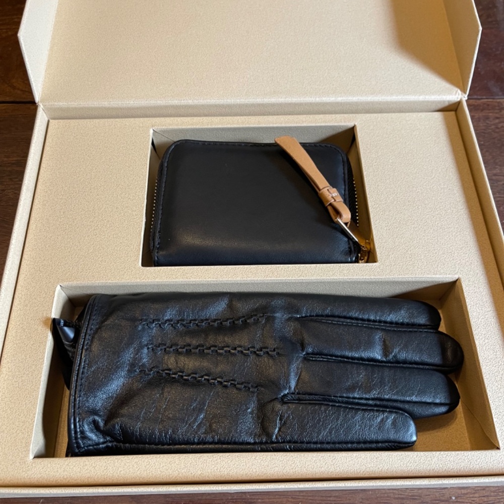 Zara Black Leather Set - gloves and wallet - Special Edition